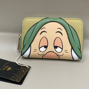 Disney Loungefly Sleepy Character Wallet in Green and Beige Loungefly Disney